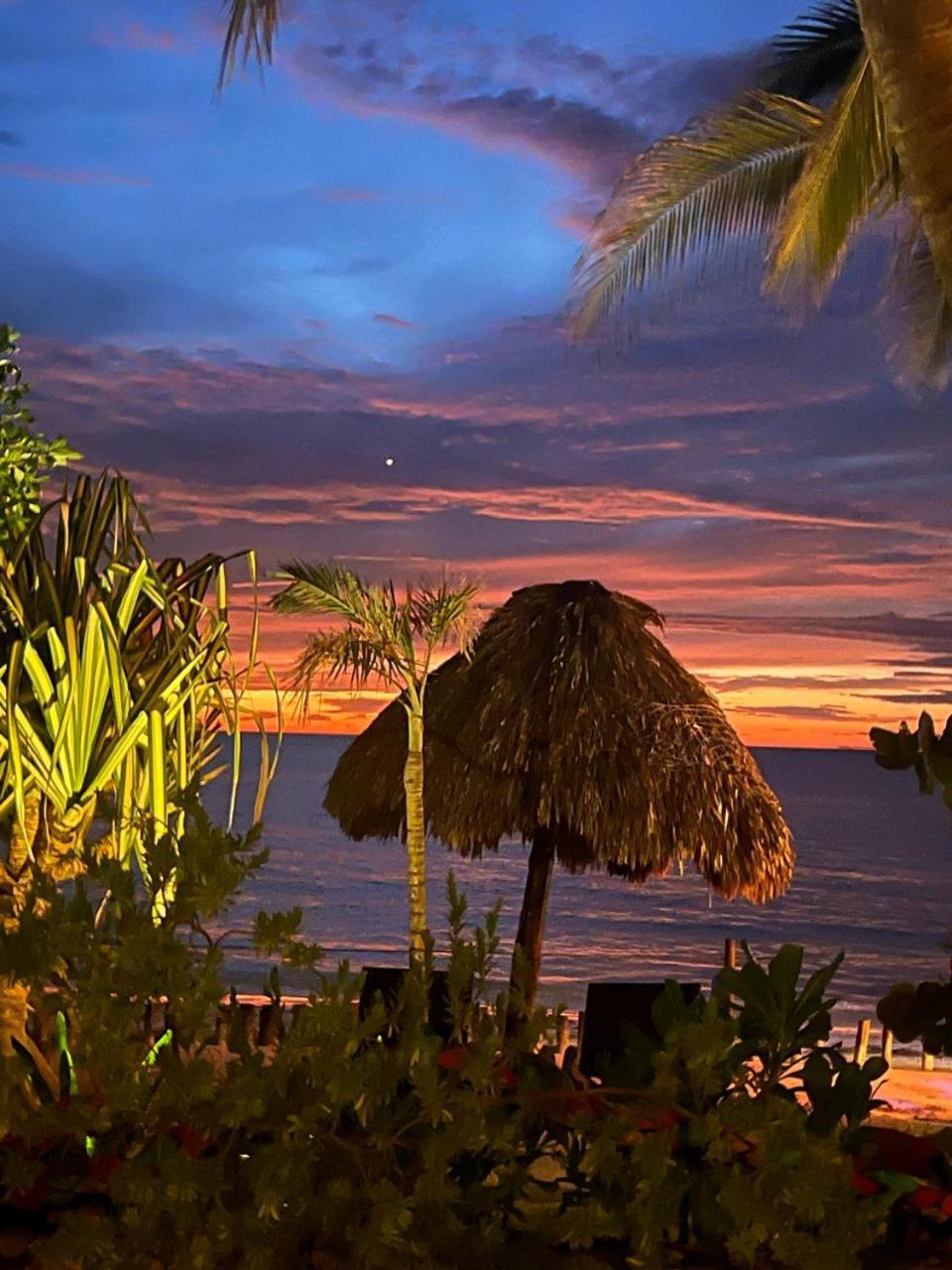 Casa Tom Tom - Adults Only Bed & Breakfast Isla Holbox Exterior photo
