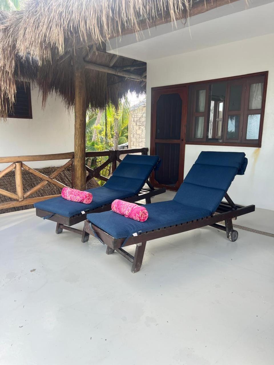 Casa Tom Tom - Adults Only Bed & Breakfast Isla Holbox Exterior photo